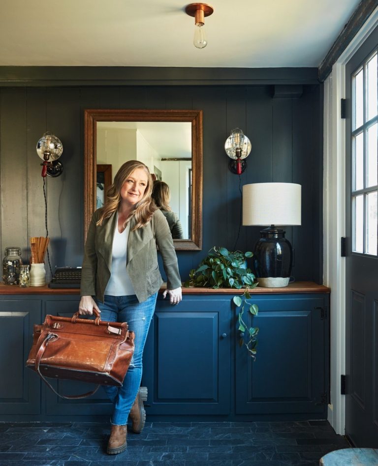 What Is Kristina Crestin Height? Full Biography 2024