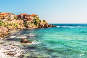 pros and cons of buying property in bulgaria