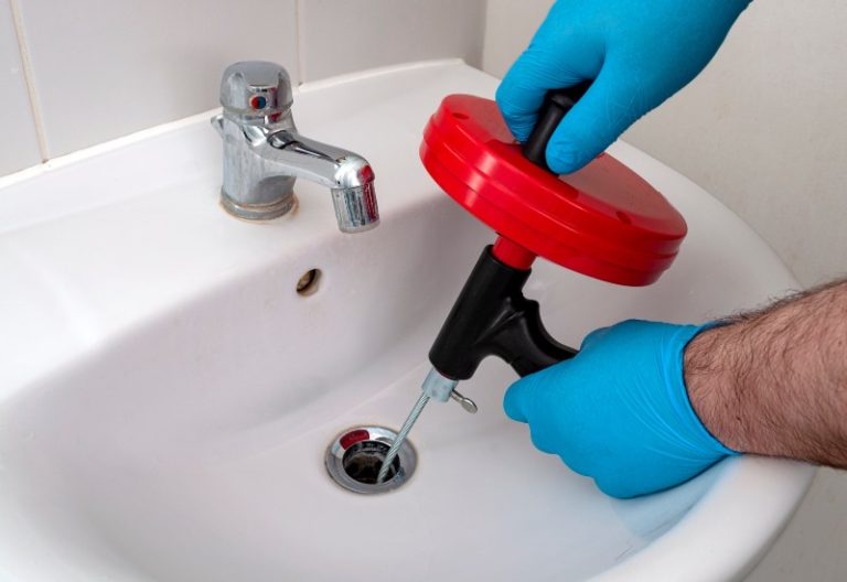 How Clogged Drains Affect Your Home’s Appliances and Fixtures and How a Plumber Can Help