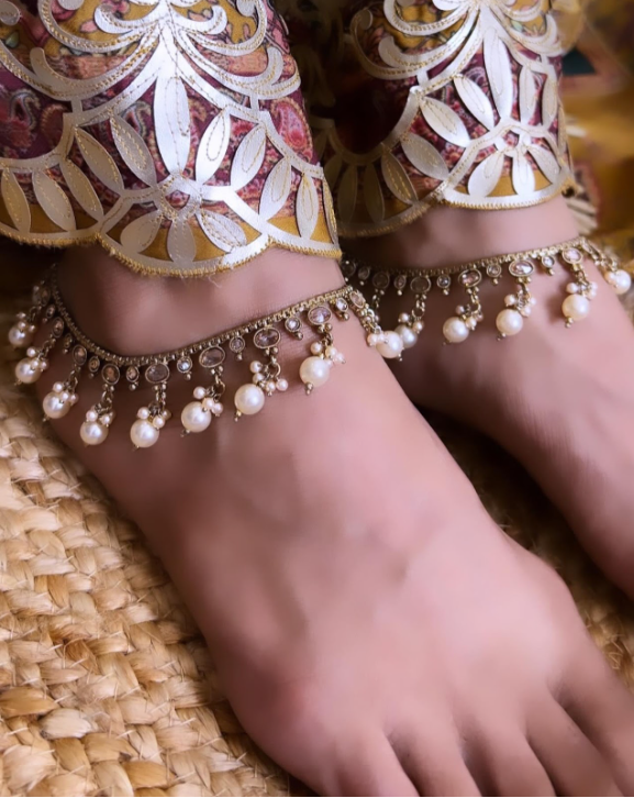 Anklets for Women: Features, Styling, and Importance