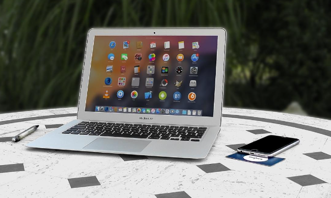 The Ultimate Guide to MacBook