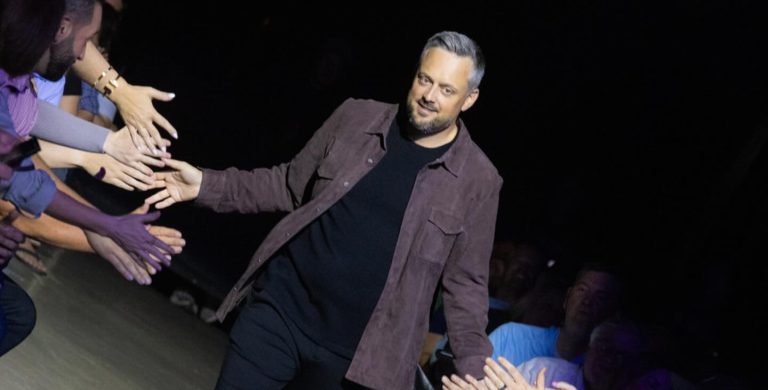 What Is Nate Bargatze Height? Full Biography 2024