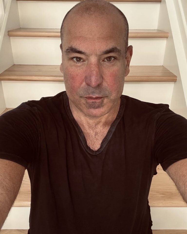 Mystery Behind Rick Hoffman Relationship