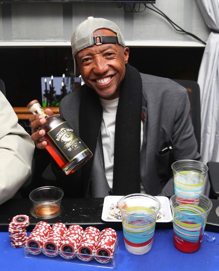 Discover Ronald Isley Wife Age: Shocking Facts