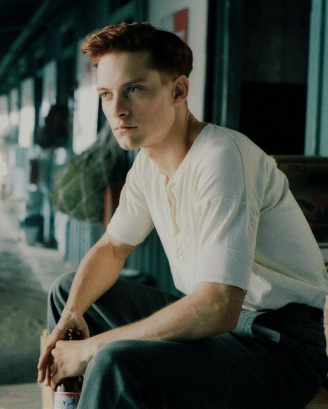 Tobey Maguire Relationships: Key Facts & Timeline Revealed