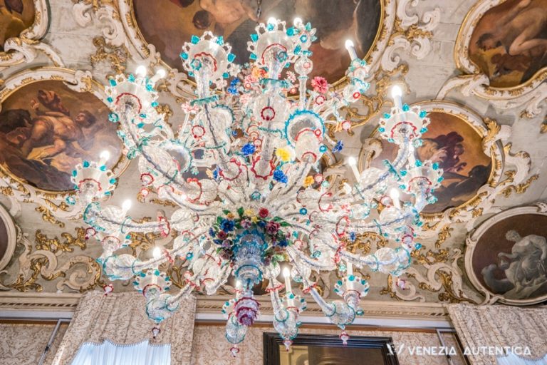 Murano Chandeliers: The Pinnacle of Venetian Glass Artistry