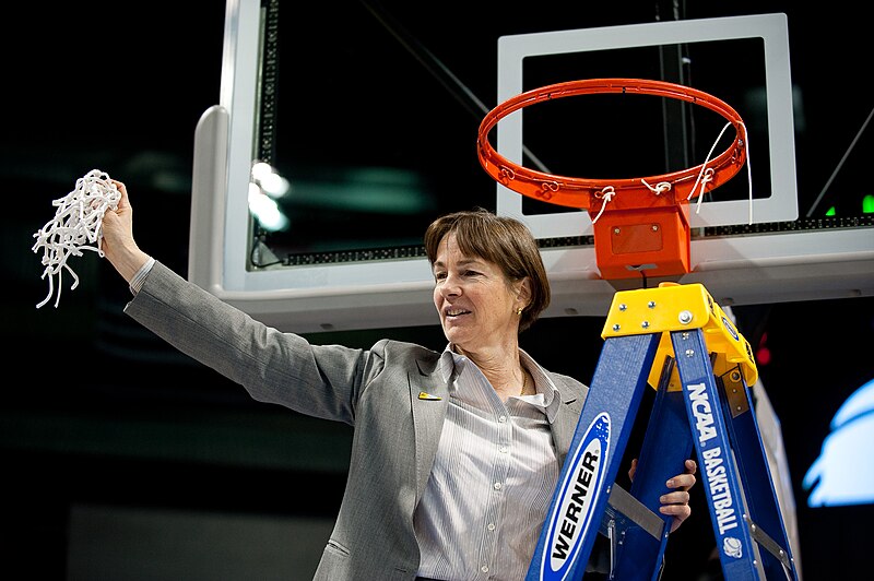 Tara VanDerveer Partner: Inside the Coach Private Life