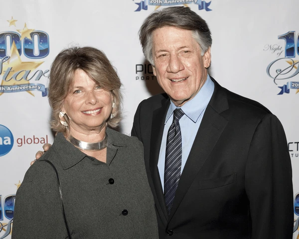 Who Is Suzanne Victoria Pulier? Ben Stiller Sculptor Mom Who Is Suzanne Victoria Pulier? Ben Stiller Sculptor Mom