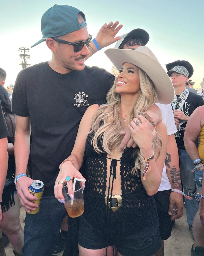 Amber Lancaster Measurements: Height, Weight & More!