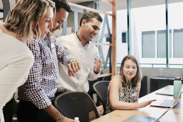 Navigating the Online Business Landscape: Strategies for Growth