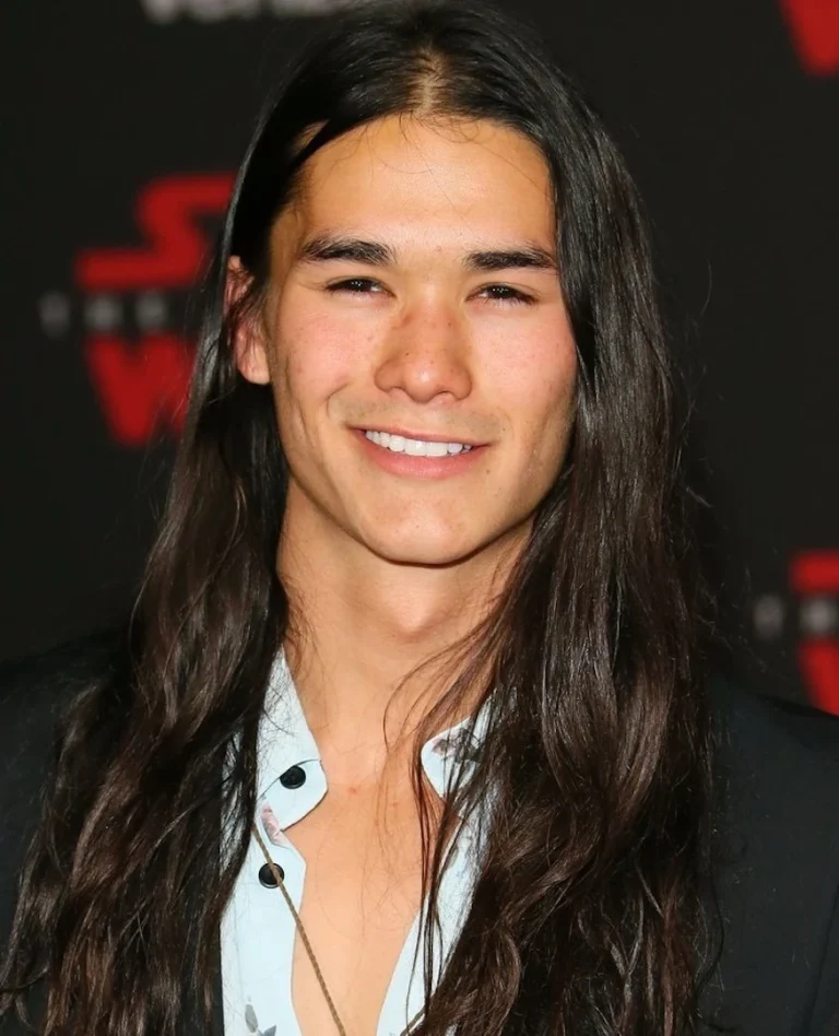 Booboo Stewart Relationships: The Truth Behind His Love Life Booboo Stewart Relationships: The Truth Behind His Love Life