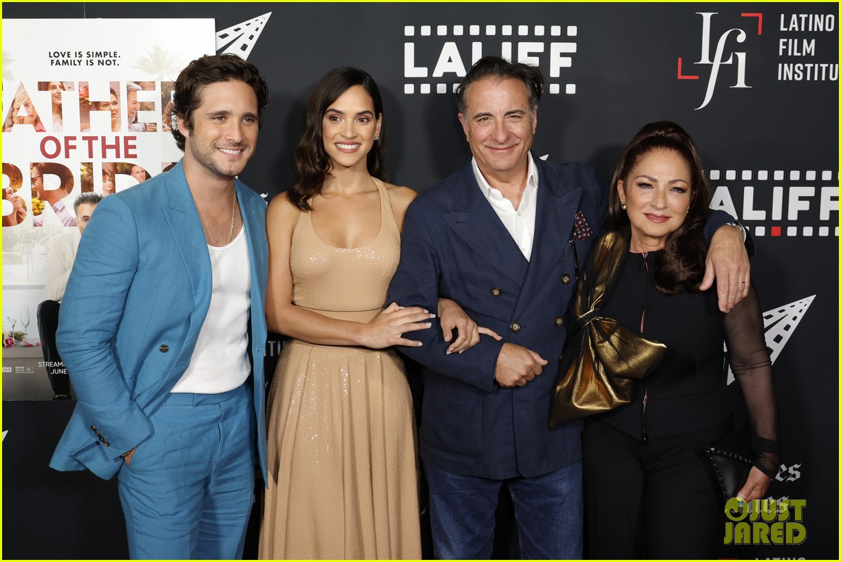 Chloe Fineman Boyfriend: The Truth Behind Their Relationship